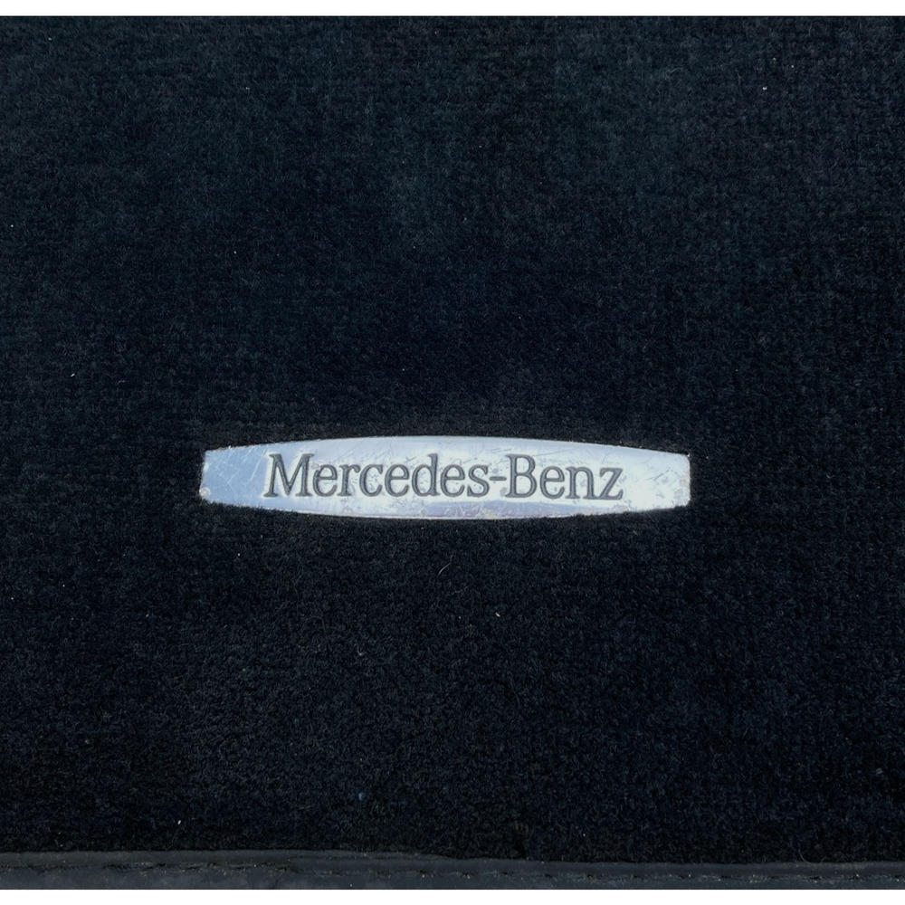 Mercedes Benz C250 Floor Mats Set W204 OEM Black Carpet 2012 Coupe